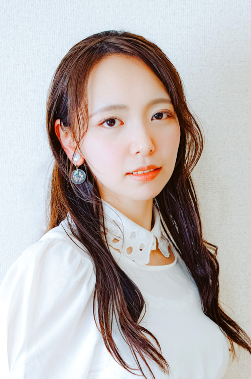 井上 奈菜