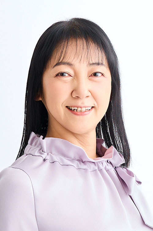 深山　櫻子